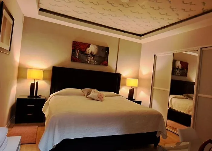 Encantadoras Privadas Del Valle Homestay