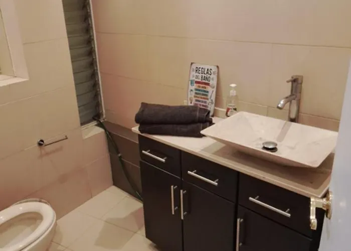 Encantadoras Privadas Del Valle Homestay