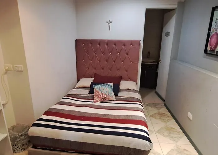 Encantadoras Privadas Del Valle Homestay