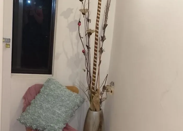 Encantadoras Privadas Del Valle Homestay *