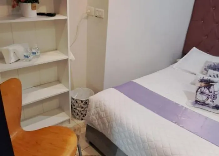 Encantadoras Privadas Del Valle Homestay
